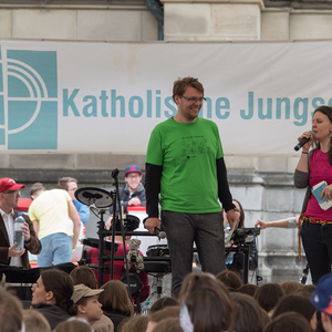 JuMiläum – Großes Kinderfest zu 70 Jahre Jungschar in Linz1.500 MinistrantInnen, Jungscharkinder und GruppenleiterInnen feierten am Samstag, 20. Mai 2017 den 70. Geburtstag der Katholischen Jungschar in der Linzer Innenstadt. Der gemeinsame Gottesdi