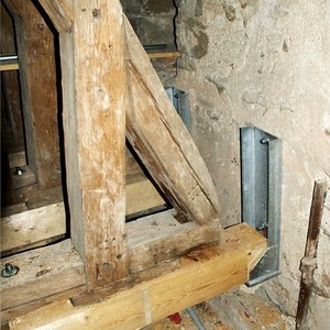 Technische Details und Impressionen vom Dachboden