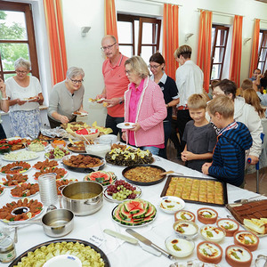 Begegnungscafe im Pfarrheim Riedau / 21.08.2022 ©hedari