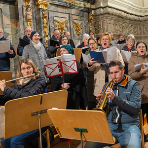 Abschlussgottesdienst im Stift Schlierbach / Foto Haijes Die Visitation im Dekanat Windischgarsten wurde mit einem festlichen Gottesdienst abgeschlossen.
