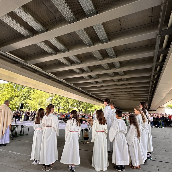 Luwig Ecker Gottesdienst unter der Brücke