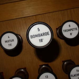 ... die 'Bombarde' nicht zu vergessen!