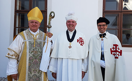 Abt Raimund Schreier und Abt Nikolaus mit seinem „Paten“ Mag. Günther Madlberger