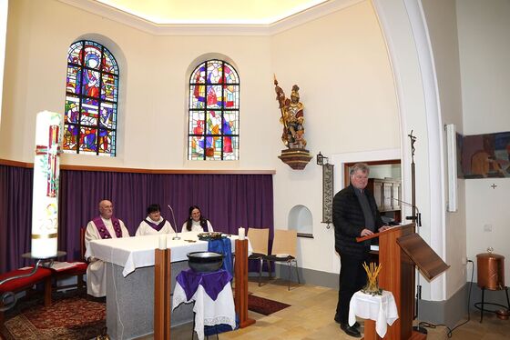 Kirche Lacken