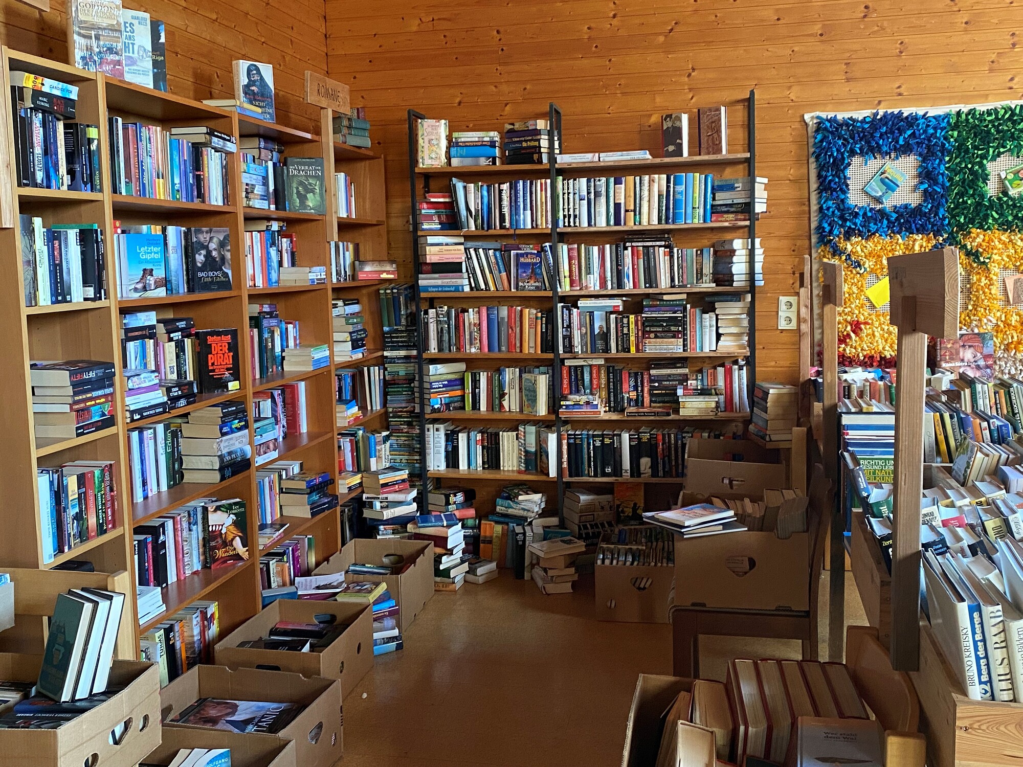 Bücherwand