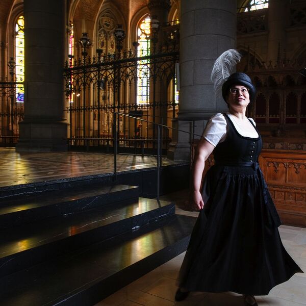 Domfrau Roswitha Samhaber / © Zoe Goldstein