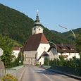 Westansicht der Pfarrkirche Ternberg / © Haidinger Westansicht der Pfarrkirche Ternberg